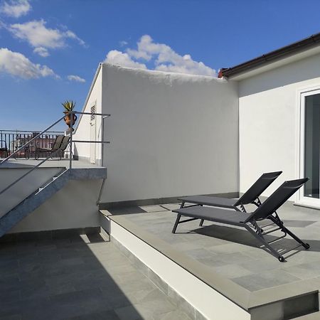 Terrazza Reale - Suite 2 Caserta Exterior foto